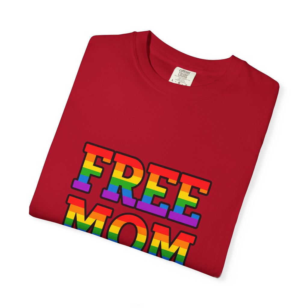 Free Mom Hugs Rainbow Pride Comfort Colors T-Shirt