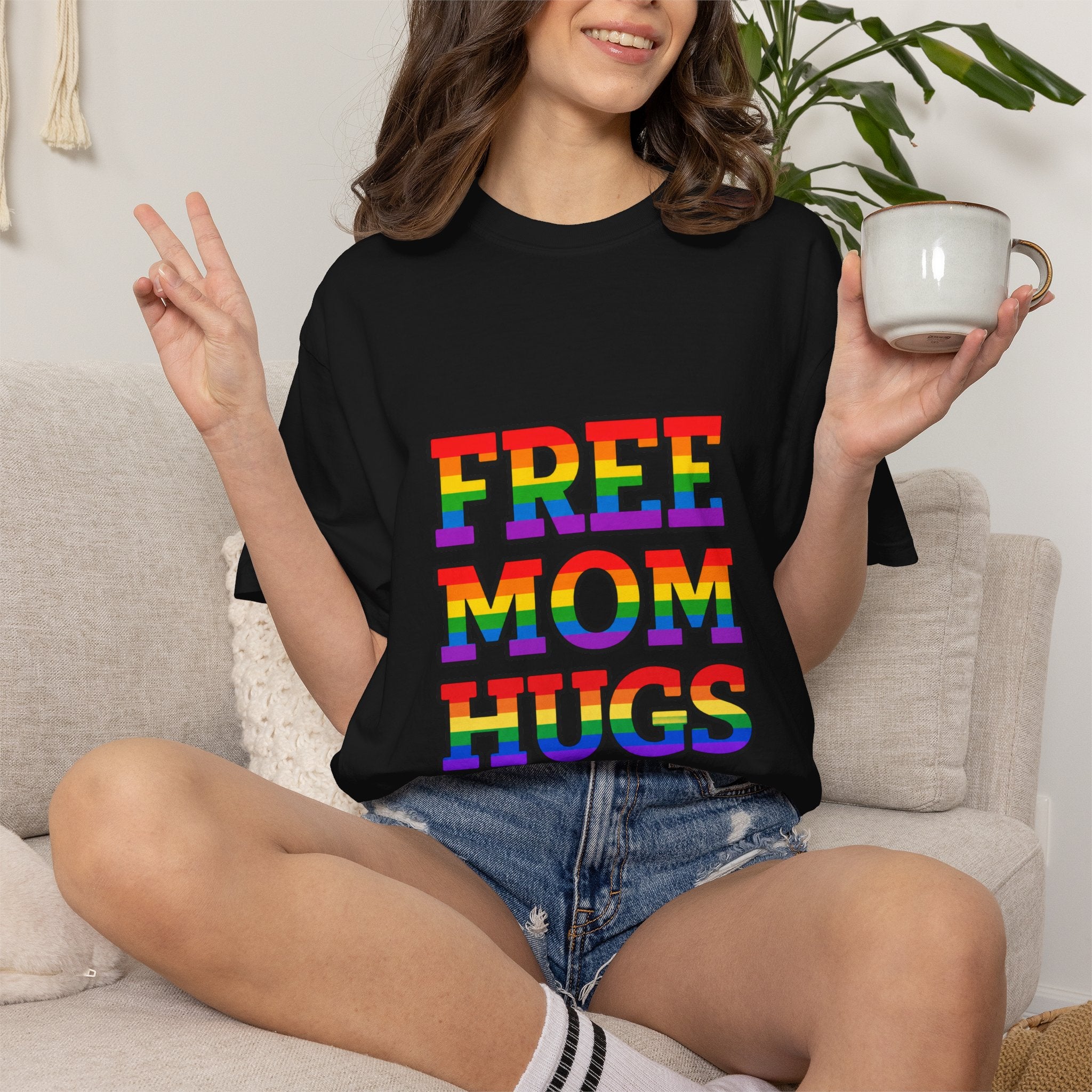 Free Mom Hugs Rainbow Pride Comfort Colors T-Shirt